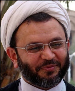 حجت الاسلام امینی :هر کسی در زمینه آگاهی بخشی به جامعه تلاش کند مورد احترام همگان است.