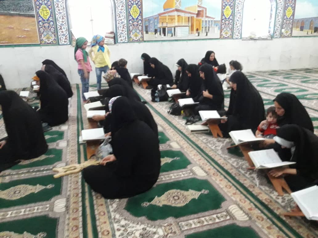 برگزاری محفل انس با قرآن کریم و ضیافت افطار ویژه خانواده کارکنان نیروی انتظامی در مسجدسلیمان