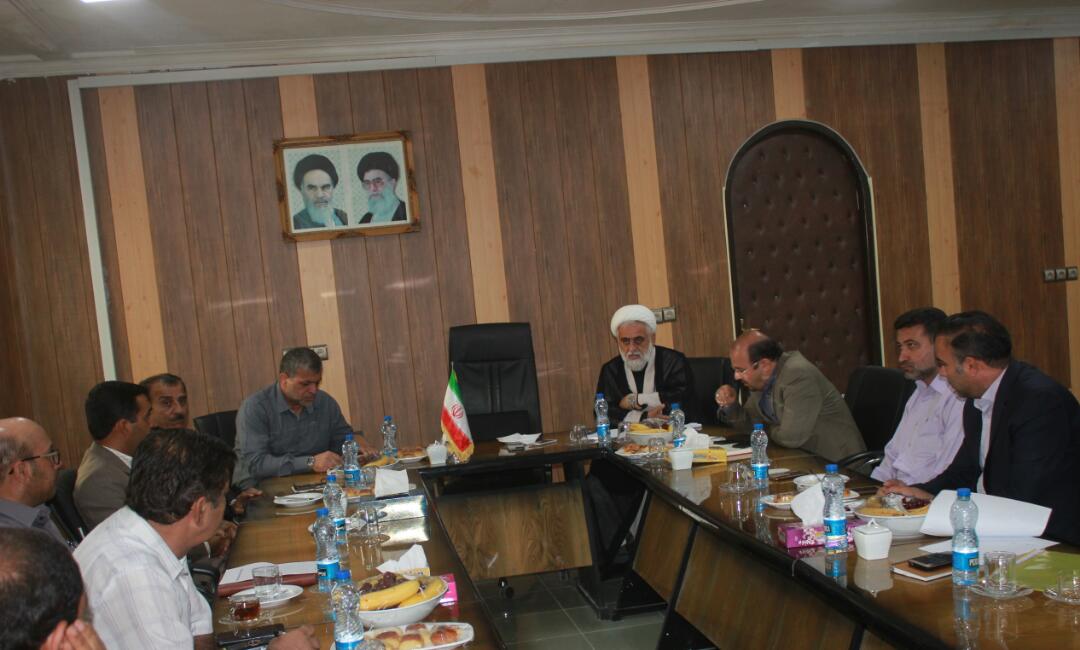 جلسه مشترک سرپرست فرمانداری مسجدسلیمان با مدیرعامل آب جنوب شرق استان خوزستان برگزار شد.