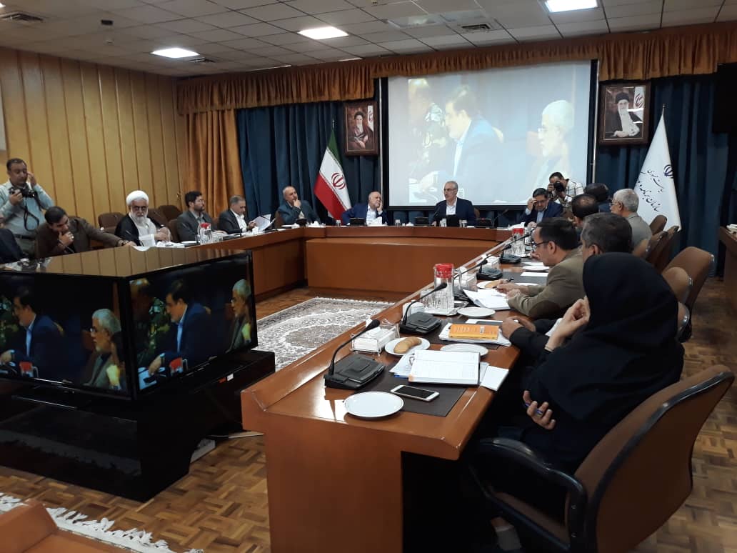 مهندس علی عسگر ظاهری خبر داد:  وزارت نفت برای بازسازی و ساخت مسکن در مسجدسلیمان،۱۷۶ میلیارد تومان هزینه میکند/۷۸ هکتار از زمین های ارتش برای ساخت مسکن در اختیار دولت قرار میگیرد/پرداخت ۱۸۰ میلیارد تومان تسهیلات و وام های بلاعوض به خسارت دیدگان زلزله