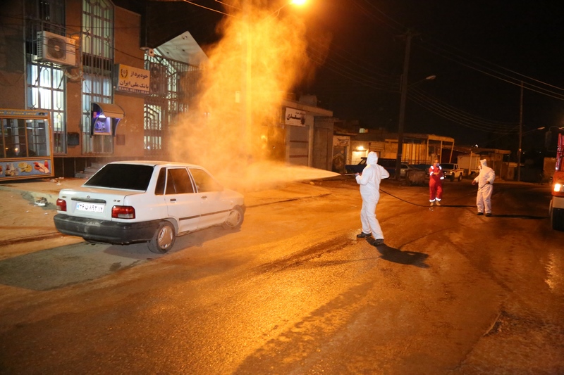 ضدعفونی و گندزدایی بیش از ۳۰ محله شهر مسجدسلیمان با همت شرکت نفت و گاز مسجدسلیمان