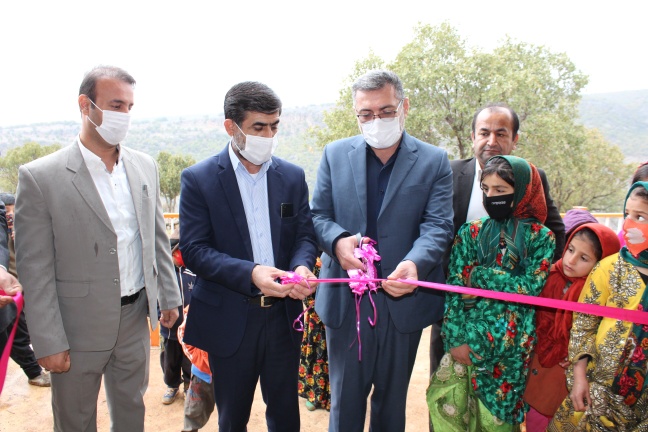 افتتاح مدرسه ابتدایی درشهرک باغات للر شهرستان اندیکا