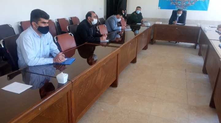 فعالیت کلیه مشاغل غیرضروری ۲،۳،۴ از فردا دوشنبه ممنوع است و اصناف متخلف پلمپ خواهند شد