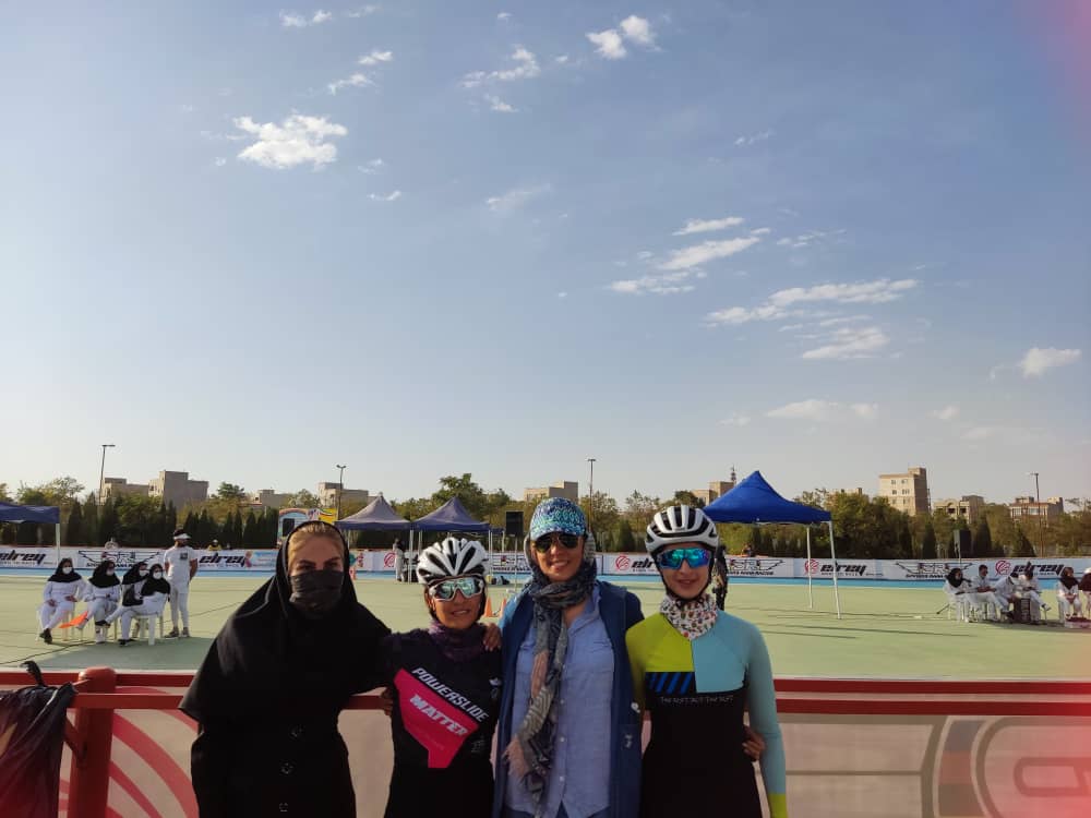 برگزاری مسابقات اسکیت سرعت بانوان در اراک