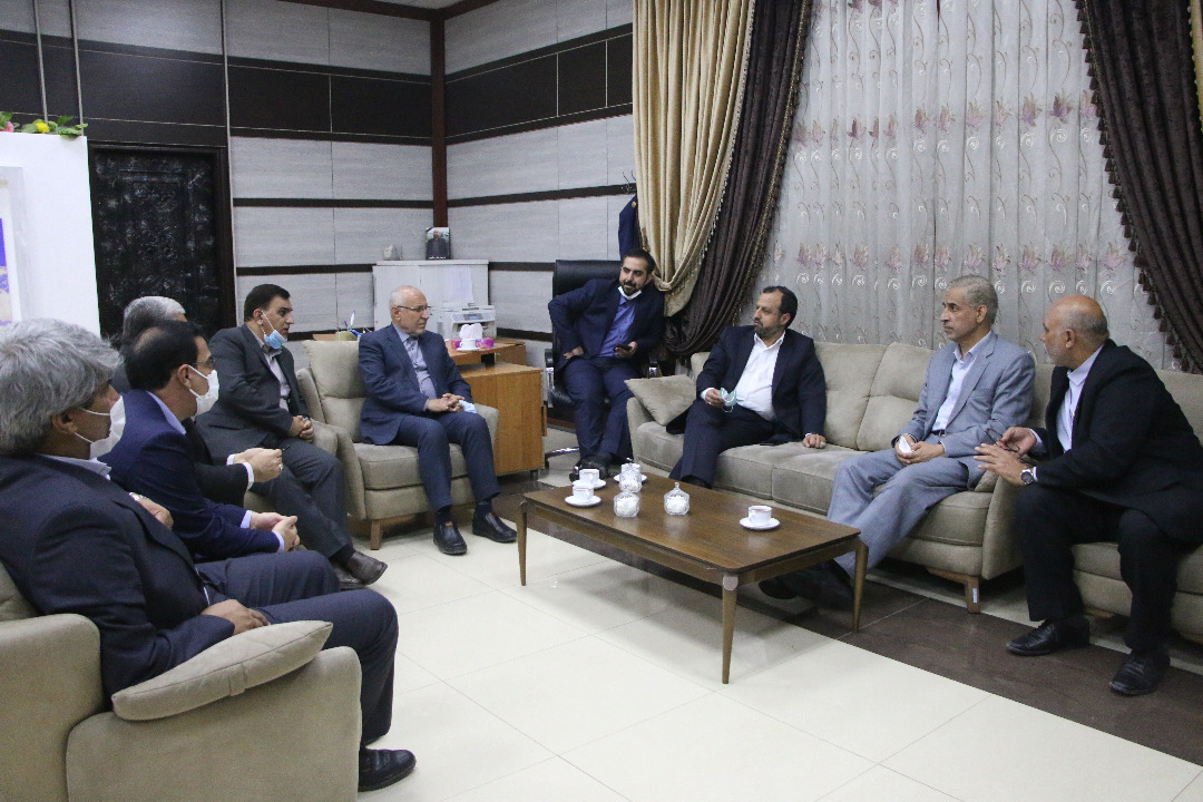 استاندار خوزستان از کاهش رسوب کالا در بندر امام خبر داد