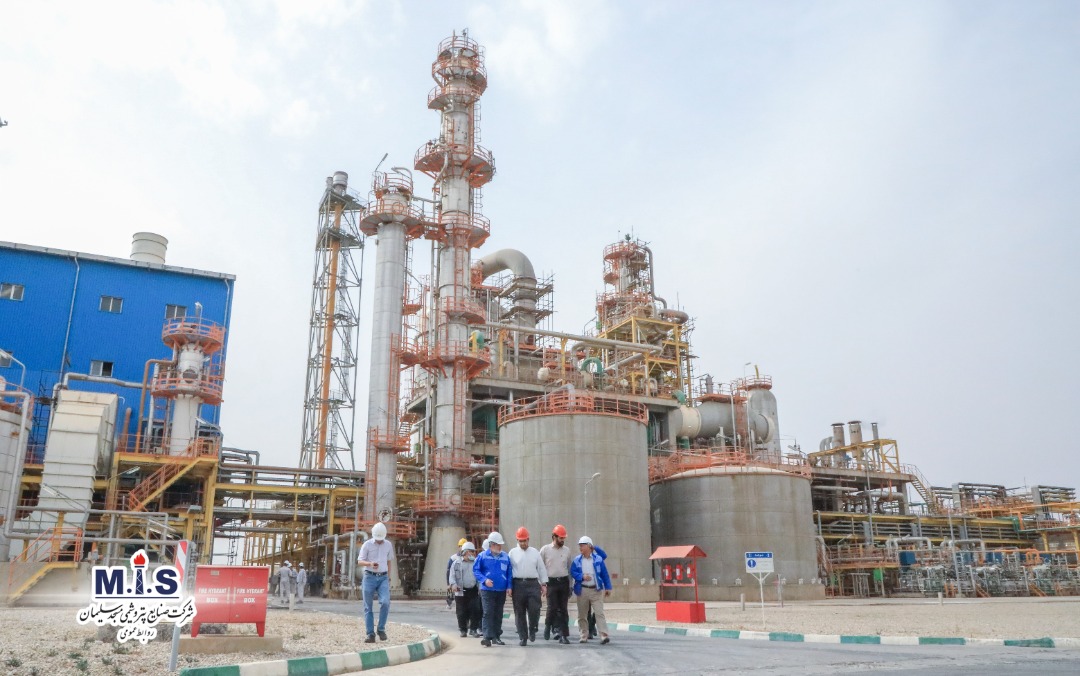 بازدیدچهارساعته بازرس ویژه وزیرتعاون ، کارورفاه اجتماعی ونایب رئیس هیات مدیره صندوق بازنشستگی کشوری ازشرکت صنایع پتروشیمی مسجدسلیمان