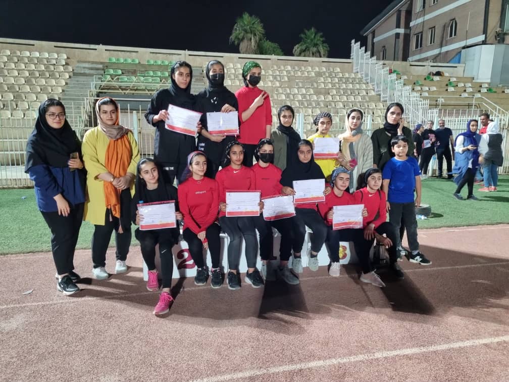 دختران دوو میدانی کارگتوندی گل کاشتند:  کسب یک مدال طلا،۴نقره و ۴برنز نصیب ورزشکاران شهرستان گتوند