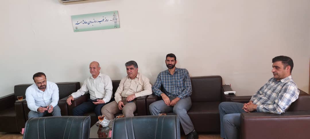 دیداراعضای شورای شهر گتوند با رئیس اداره برق این شهرستان