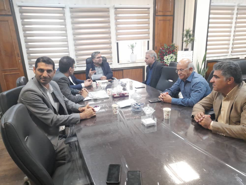 دیدار شهردار و اعضای شورای شهر گتوند با معاون استاندار و مدیر کل امور شهری استان خوزستان