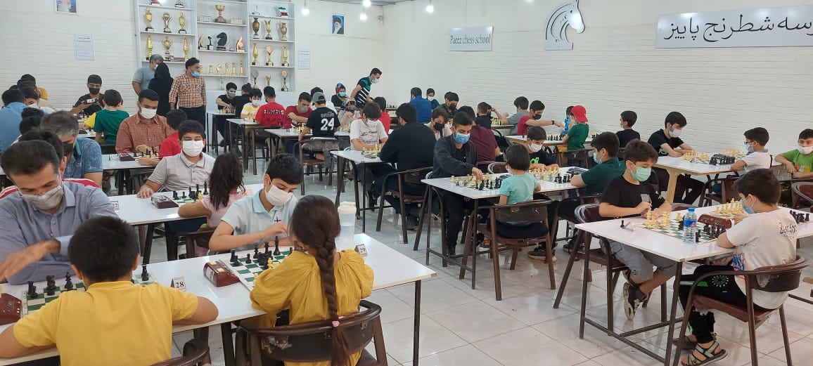 گزارش مسابقه هفتصدو هفتمین دوره مسابقات رسمی مدرسه شطرنج پاییز (۲×۱۰