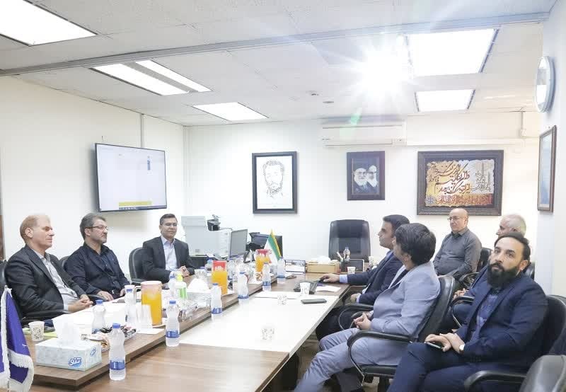 برای نخستین بار در سطح وزارت نفت محقق شد؛ طراحی و رونمایی از سامانه جامع همیار نفت (فاز اول-بیمه تکمیلی) با اتکا به توان داخلی