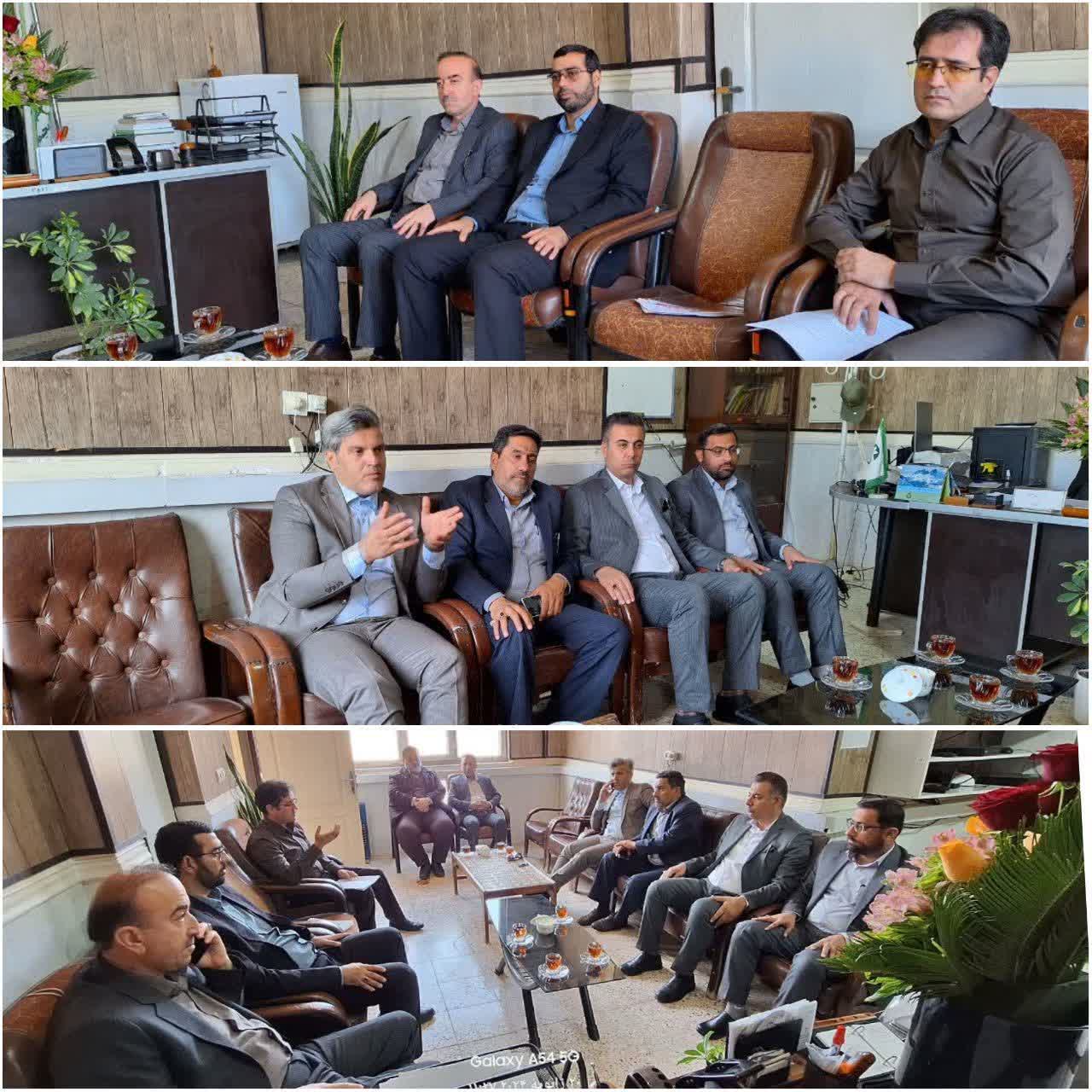 برگزاری نشست بررسی موضوعات محیط زیست شهری  با حضور شهردار   رییس واعضای شورای اسلامی شهر ورییس اداره حفاظت محیط زیست بندرماهشهر