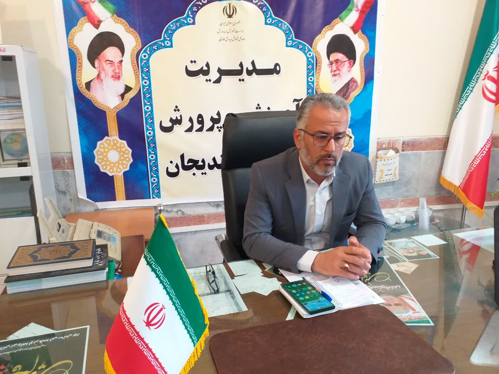 مدیر آموزش وپرورش هندیجان: توزیع شیررایگان دربین دانش آموزان هندیجان