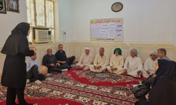 ترویج منع آتش زدن بقایای گیاهی در کارون