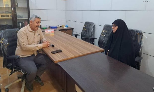 دیدار رئیس اداره کمیته امداد امام خمینی (ره) با مسئول دفتر نماینده مجلس در هندیجان