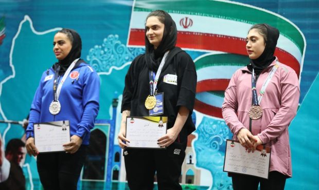 دعوت بانوی وزنه بردار مسجدسلیمانی به اردوی تیم ملی وزنه برداری