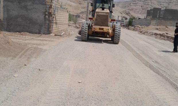 عملیات تسطیح معابر منطقه نمره دو توسط شهرداری مسجدسلیمان اجرا شد