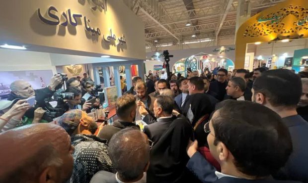 شهر ملی میناکاری میزبان وزیر میراث فرهنگی شد