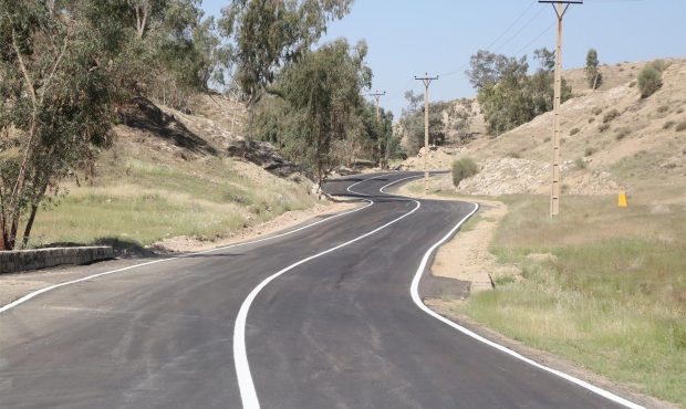 بهسازی و بازسازی جاده ارتباطی و عملیات روکش آسفالت جاده نمکزدایی تلبزان و نمکزدایی هفت‌شهیدان و میدان کارون (حدفاصل روستای احمدآباد به کریم آباد تلبزان) توسط شرکت بهره برداری نفت و گاز مسجدسلیمان