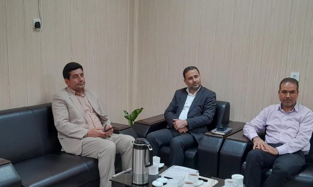 دیدار مدیر کل هواشناسی خوزستان با سرپرست فرمانداری اندیکا در خصوص نبود اداره هواشناسی در شهرستان اندیکا