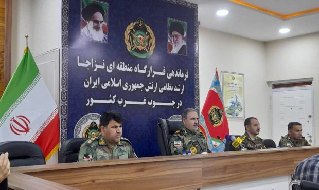 فرمانده قرارگاه منطقه ای نزاجا در جنوب‌غرب؛ ارتش فدای ملت را از شعار به شعور تبدیل کردیم