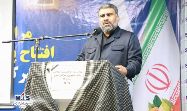 مراسم بزرگداشت شهدای خدمت در مجتمع صنایع پتروشیمی مسجدسلیمان برگزار شد