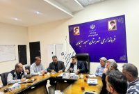 بررسی چالش ها و ظرفیت‌های های کارخانا سیمان در دیدار فرماندار و مدیران کارخانه سیمان کارون