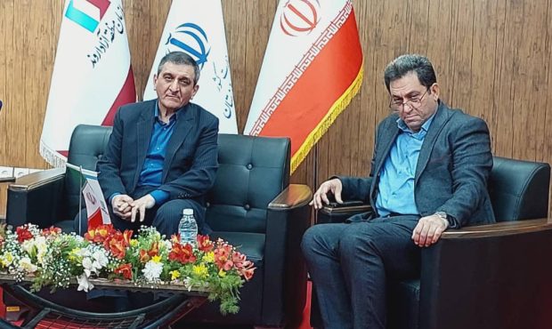 دریافت مجوز راه‌اندازی مرکز مبادلات تجاری در مرز شلمچه، آزادسازی واردات خودروی اروند برای همه مردم از ضرورت ها برای خدمت رسانی به مردم است.  