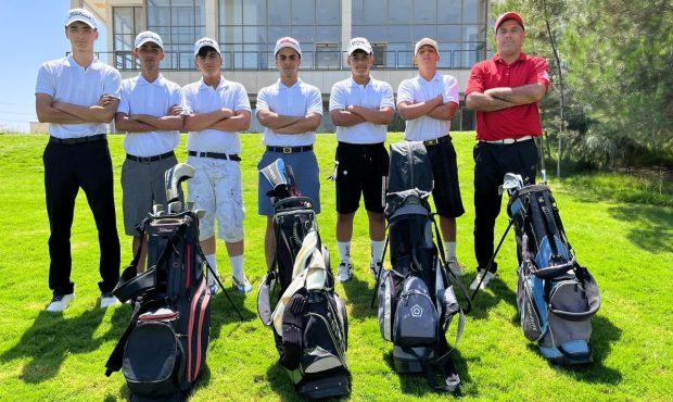 کسب عناوین فردی و تیمی در مسابقات قهرمانی کشور  توسط گلف بازان مسجدسلیمانی