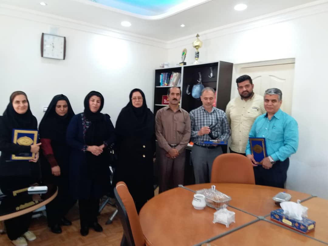 تقدیر انجمنهای خیریه از ریاست وپرسنل نیکوکار پتروشیمی رازی مسجدسلیمان