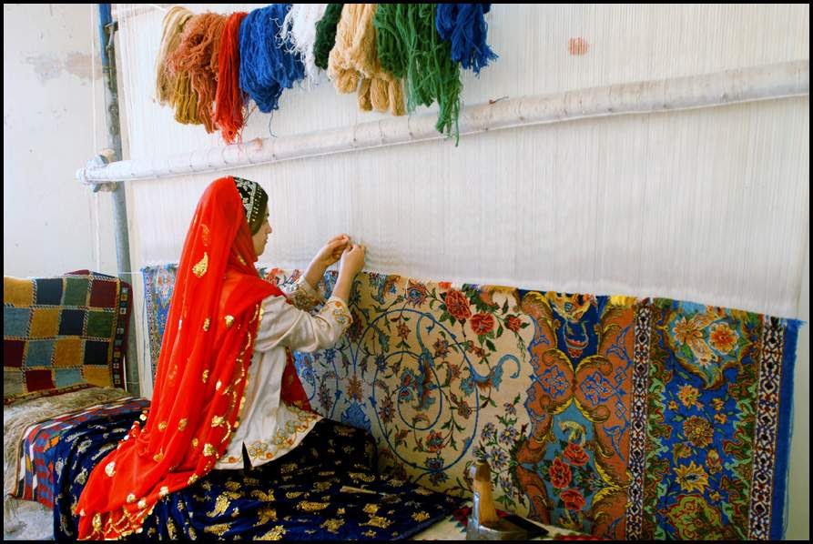 مدیرعامل بانک قرض‌الحسنه مهرایران: اعطای وام ۲۰ میلیون تومانی اشتغال‌زایی به مددجویان کمیته امداد امام خمینی(ره)